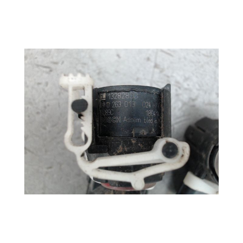 CAPTEUR AIDE STATIONNEMENT ARRIERE OPEL CORSA