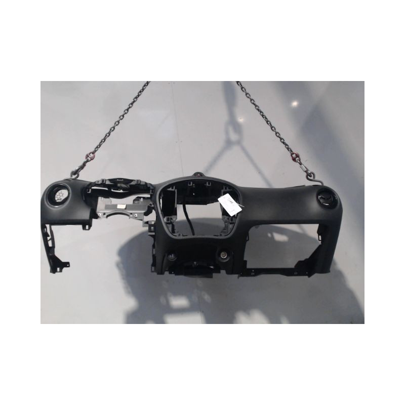 PLANCHE DE BORD  NISSAN JUKE