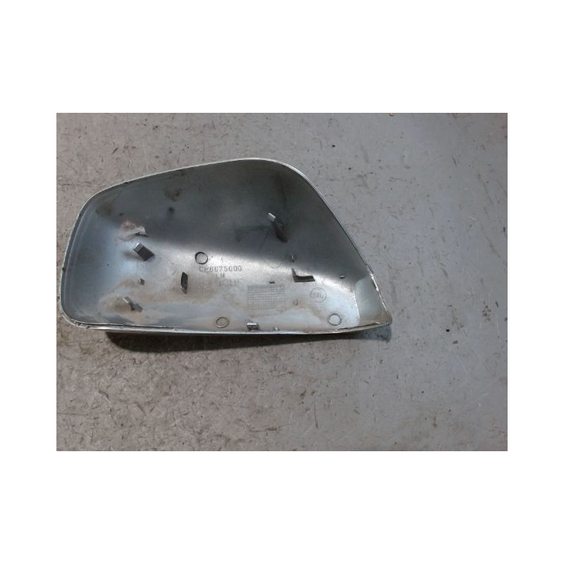 CARENAGE RETROVISEUR EXTERIEUR GAUCHE CITROEN C8