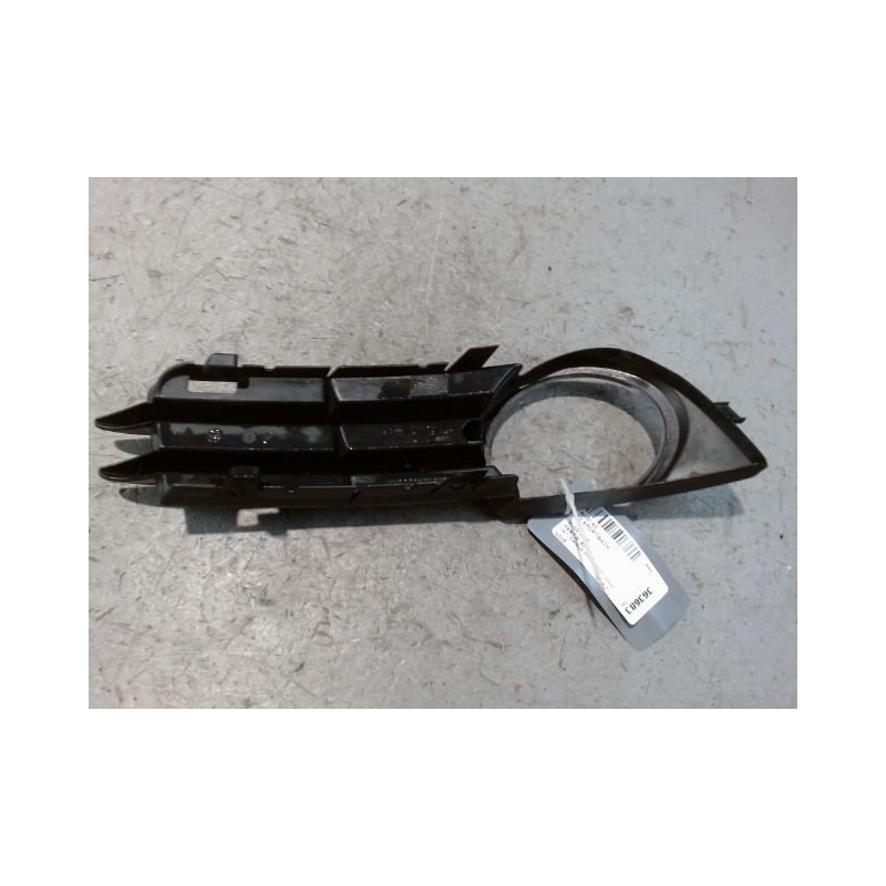OBTURATEUR PHARE ADDITIONNEL PARE-CHOC AVD AUDI A3 SPORTBACK