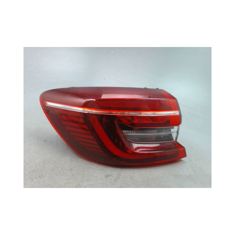 FEU ARRIERE GAUCHE  RENAULT CLIO