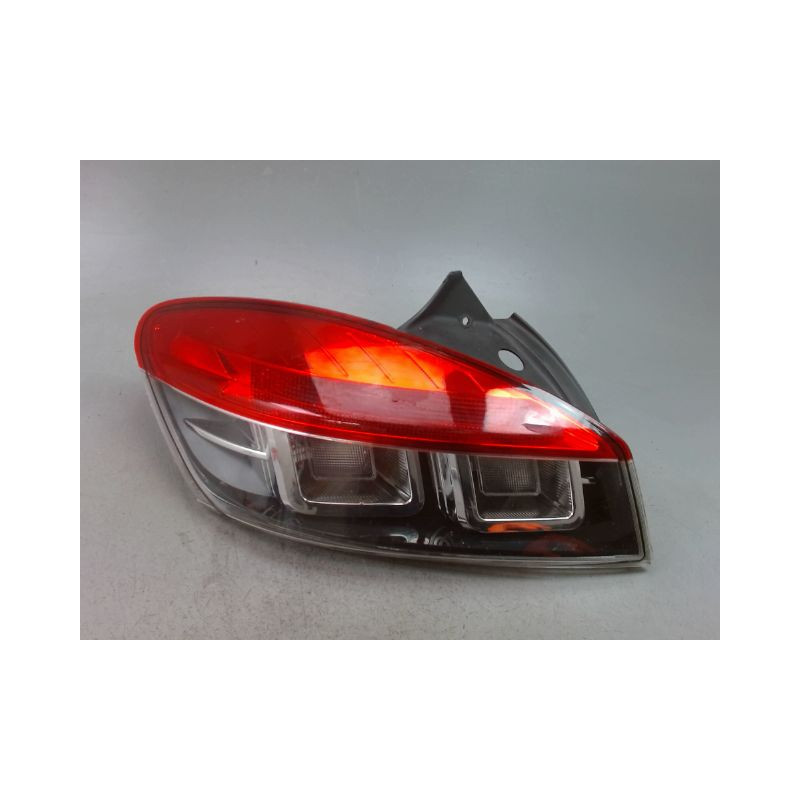 FEU ARRIERE GAUCHE  RENAULT MEGANE COUPE III Phase 1 2008-2012