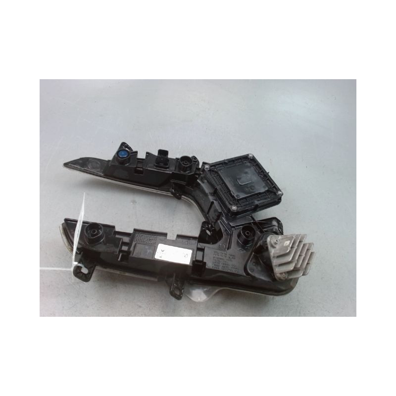 FEUX POSITION DROIT RENAULT CAPTUR Phase 1 2013-...