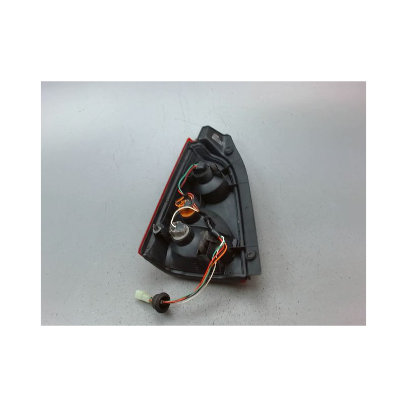 FEU ARRIERE GAUCHE  OPEL AGILA I (A) 2000-2007
