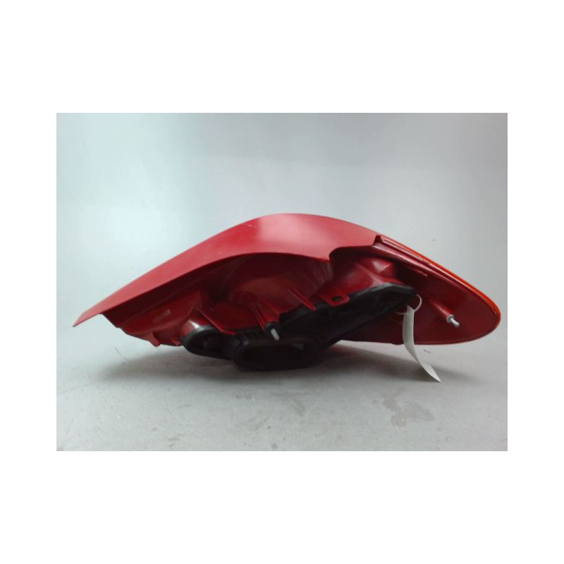 FEU ARRIERE GAUCHE  PEUGEOT 207 2006-2013