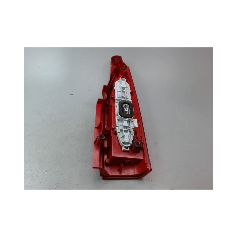 FEU ARRIERE GAUCHE  PEUGEOT PARTNER TEPEE II Phase 1 (B9) 2008-2012
