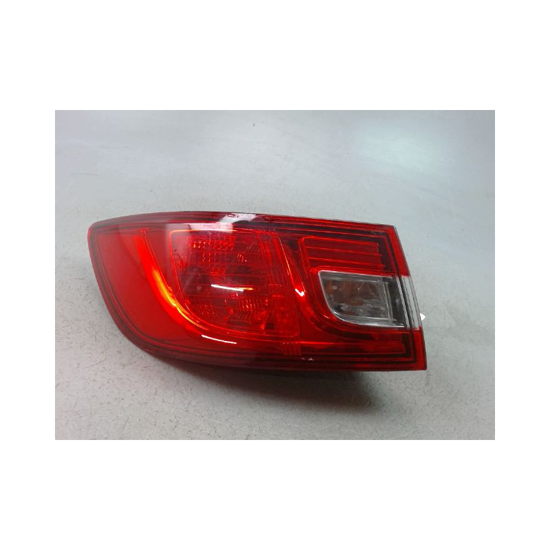 FEU ARRIERE GAUCHE  RENAULT CLIO IV Phase 1 2012-...