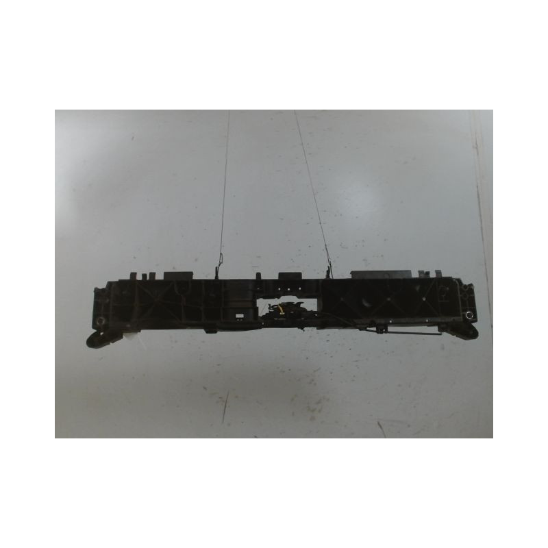 TRAVERSE SUPERIEURE ARMATURE AVANT RENAULT CLIO