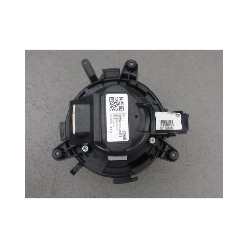 MOTEUR VENTILATEUR CHAUFFAGE CITROEN C4