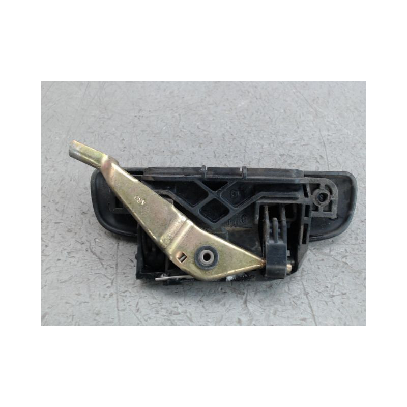 POIGNEE EXTERIEURE PORTE ARRIERE DROIT PEUGEOT 106