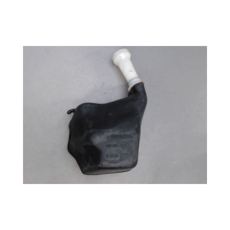 RESERVOIR LAVE-GLACE AVANT PEUGEOT 106