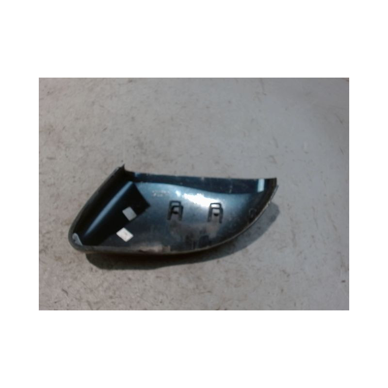 CARENAGE RETROVISEUR EXTERIEUR DROIT VOLKSWAGEN GOLF VI 2008-