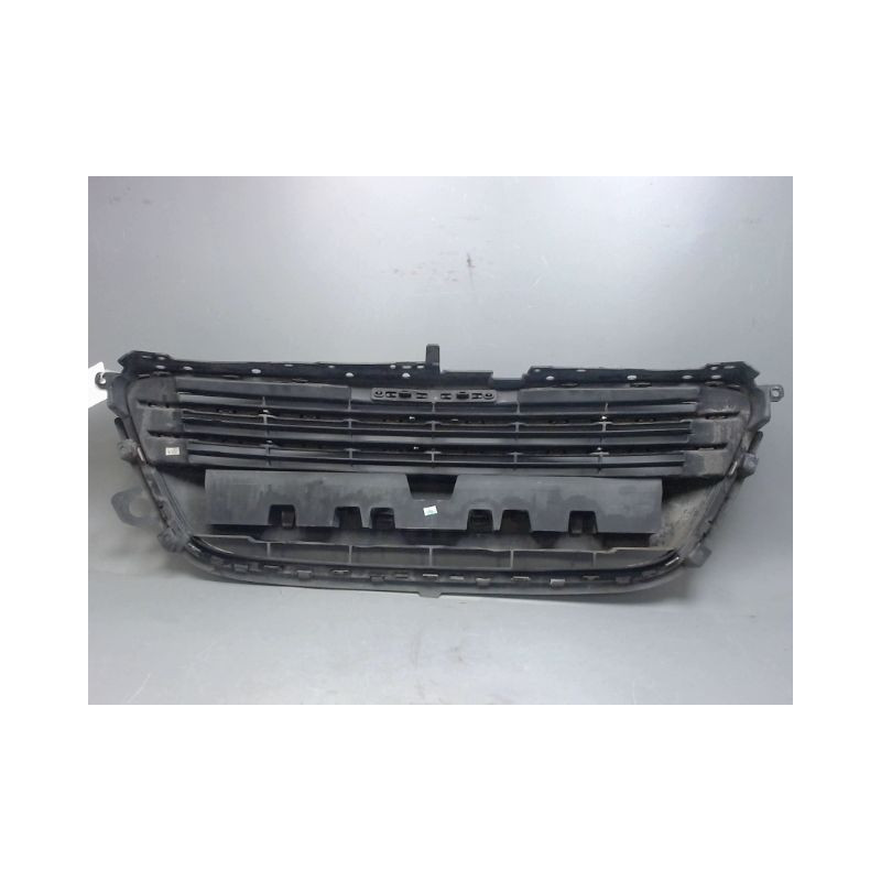 CALANDRE PEUGEOT 508
