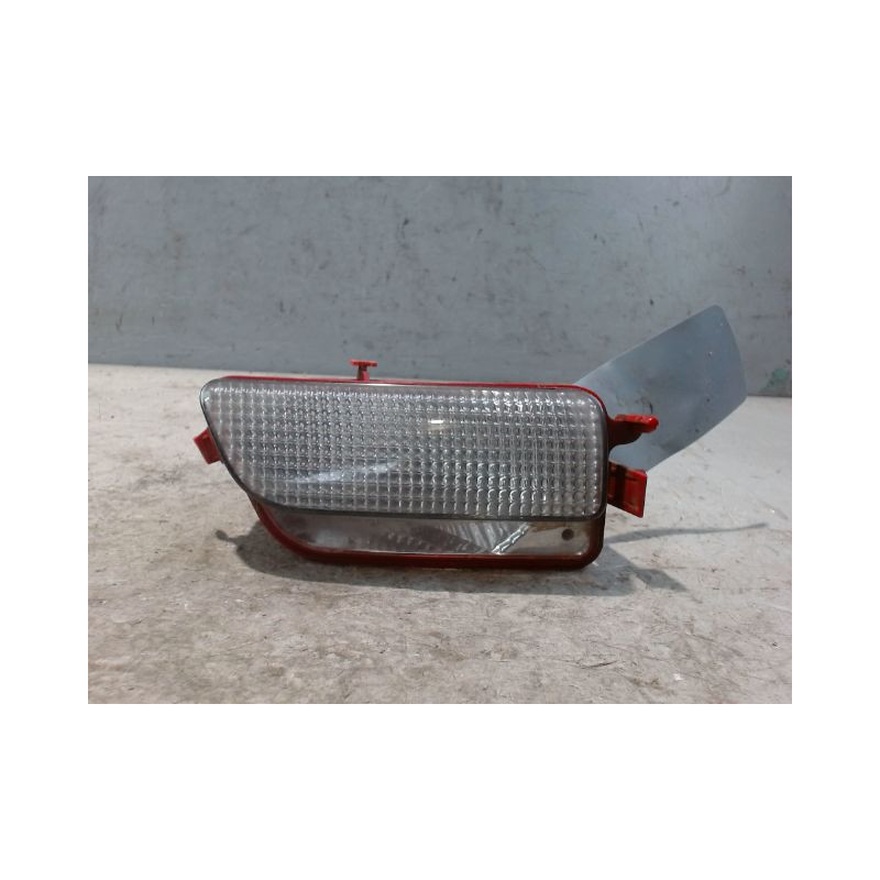 FEU RECUL DROIT CITROEN C4 04-08