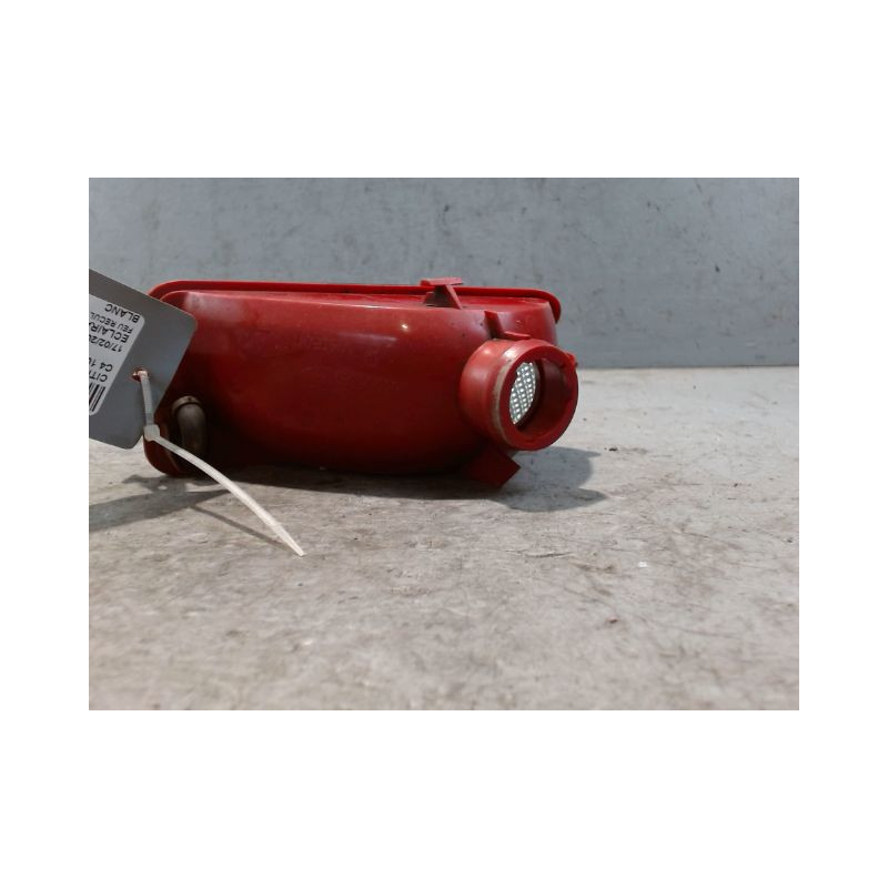 FEU RECUL DROIT CITROEN C4 04-08
