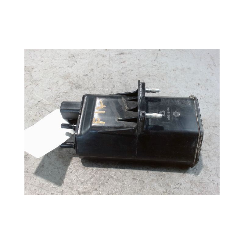 CANISTER DE VAPEUR DE CARBURANT RENAULT CLIO IV