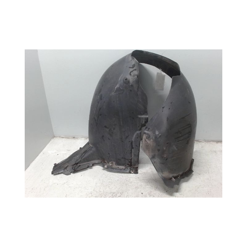 PARE-BOUE AVANT DROIT SEAT LEON 2009-