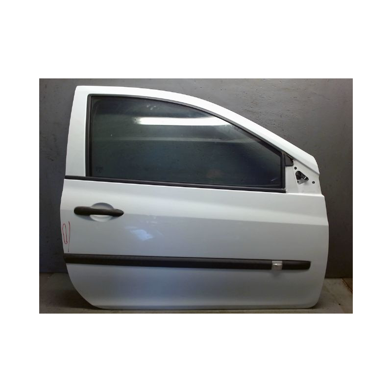 PORTE AVANT DROIT RENAULT CLIO