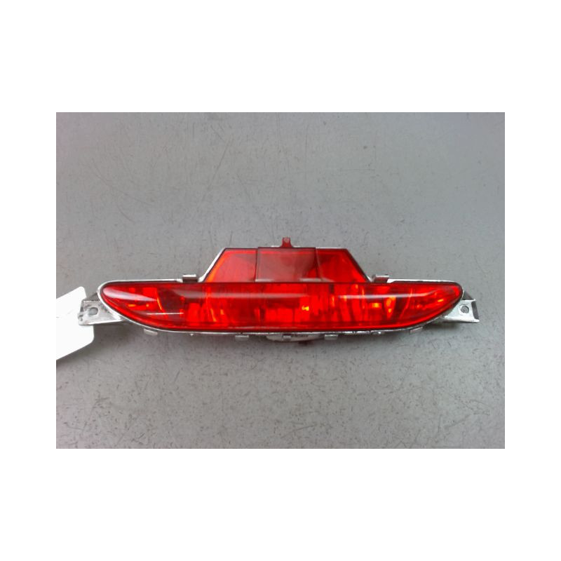 FEU BROUILLARD CENTRAL ARRIERE PEUGEOT 208 Phase 1 2012-...