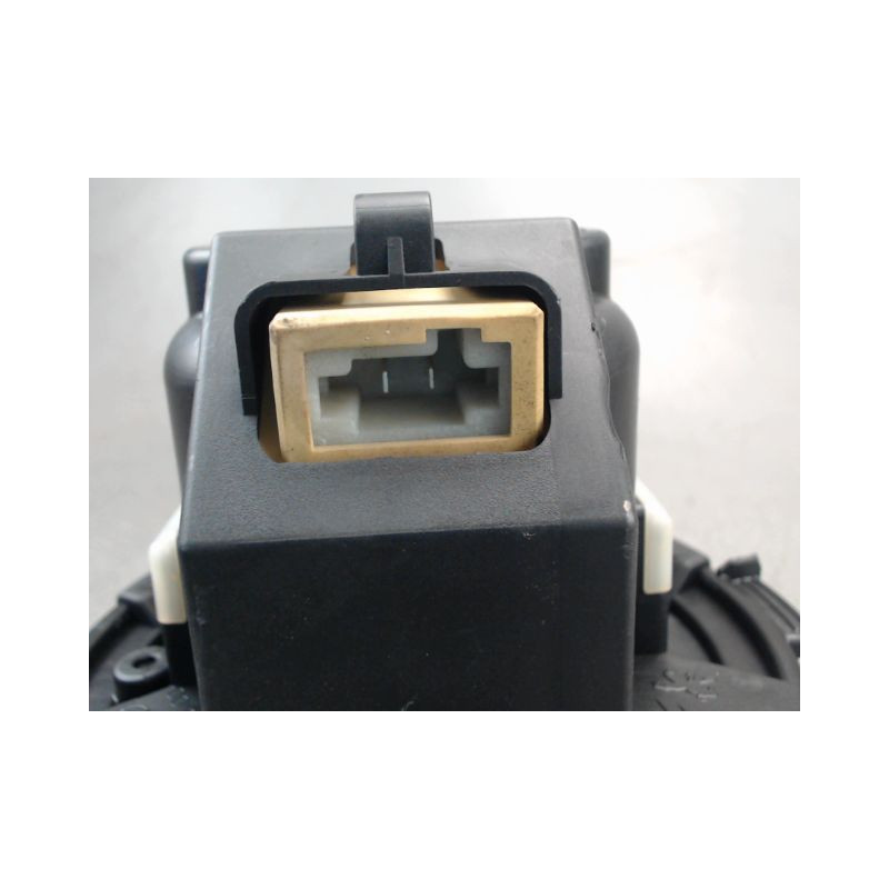 MOTEUR VENTILATEUR CHAUFFAGE CITROEN C4