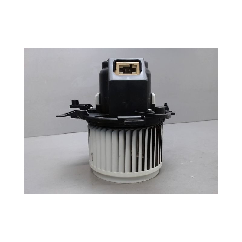 MOTEUR VENTILATEUR CHAUFFAGE CITROEN BERLINGO