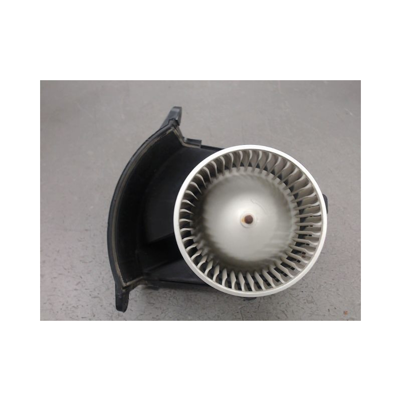 MOTEUR VENTILATEUR CHAUFFAGE RENAULT KANGOO