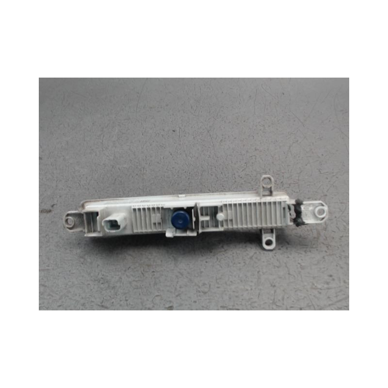FEUX POSITION GAUCHE PEUGEOT 308