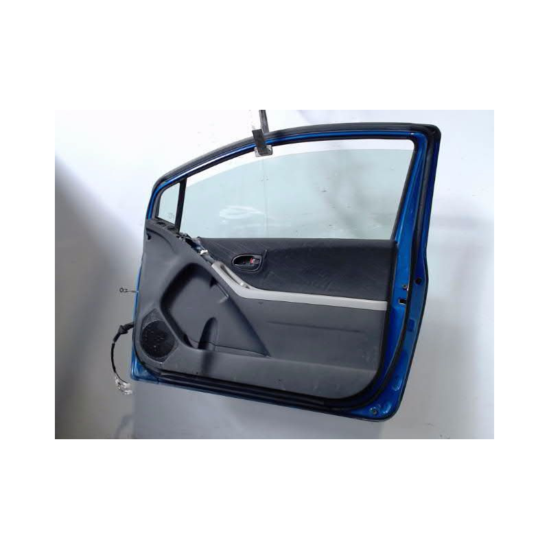 PORTE AVANT DROIT TOYOTA YARIS 2005-