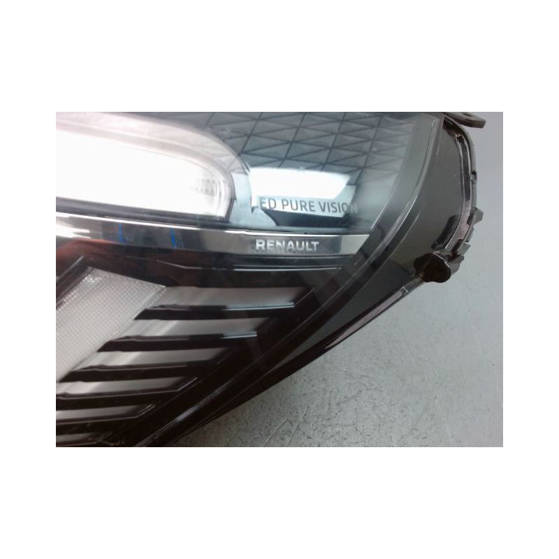 PHARE GAUCHE RENAULT CLIO