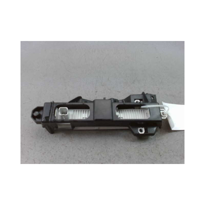 FEUX POSITION GAUCHE TOYOTA AYGO 5P