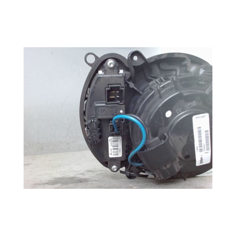 MOTEUR VENTILATEUR CHAUFFAGE RENAULT MEGANE