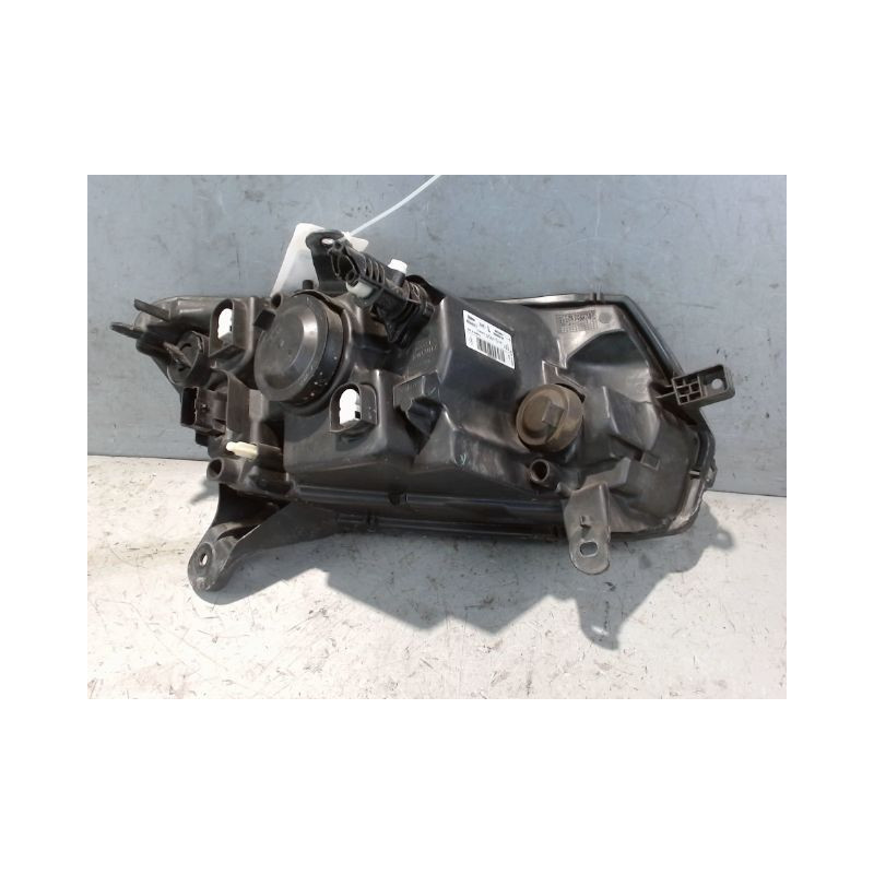 PHARE GAUCHE DACIA SANDERO 2008-