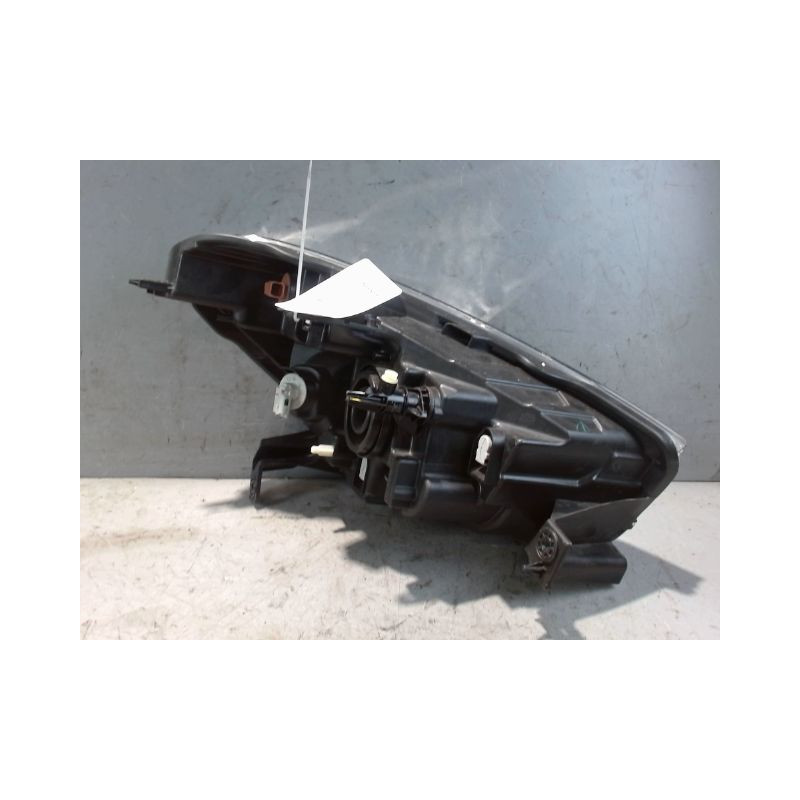 PHARE GAUCHE DACIA LODGY