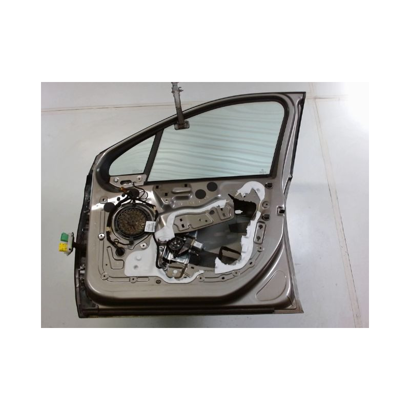 PORTE AVANT DROIT PEUGEOT 208