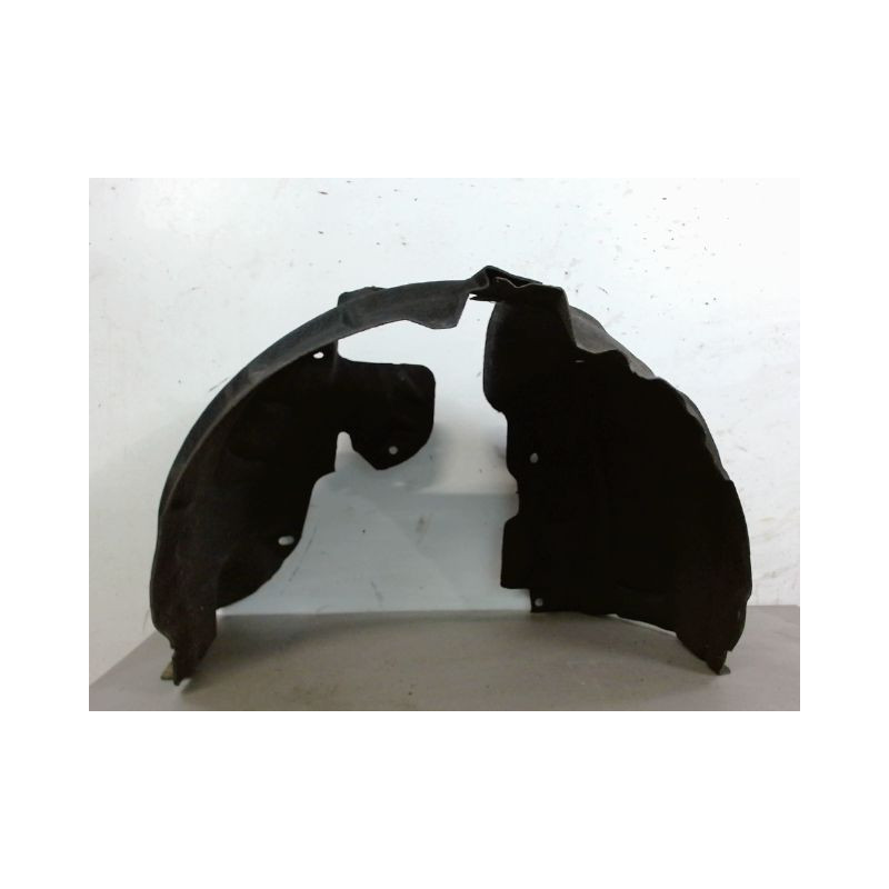 PARE-BOUE AVANT DROIT RENAULT MEGANE