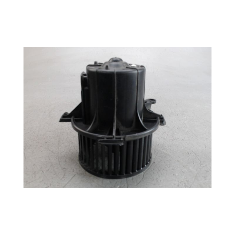 MOTEUR VENTILATEUR CHAUFFAGE CITROEN C4