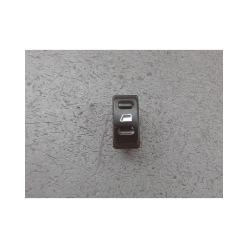 COMMANDE LEVE-GLACE PORTE AVD CITROEN XSARA
