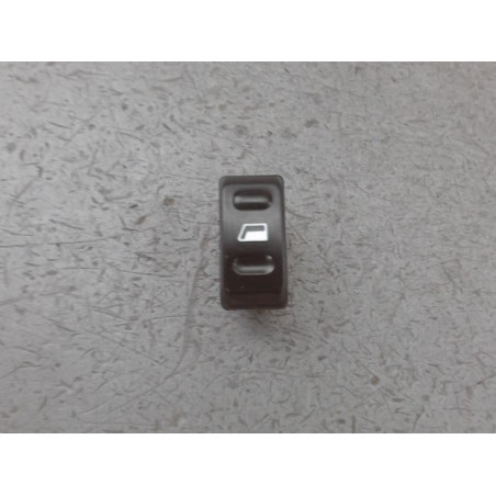 COMMANDE LEVE-GLACE PORTE AVD CITROEN XSARA