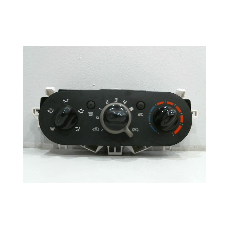 COMMANDE DE CHAUFFAGE RENAULT TWINGO 2 2007-