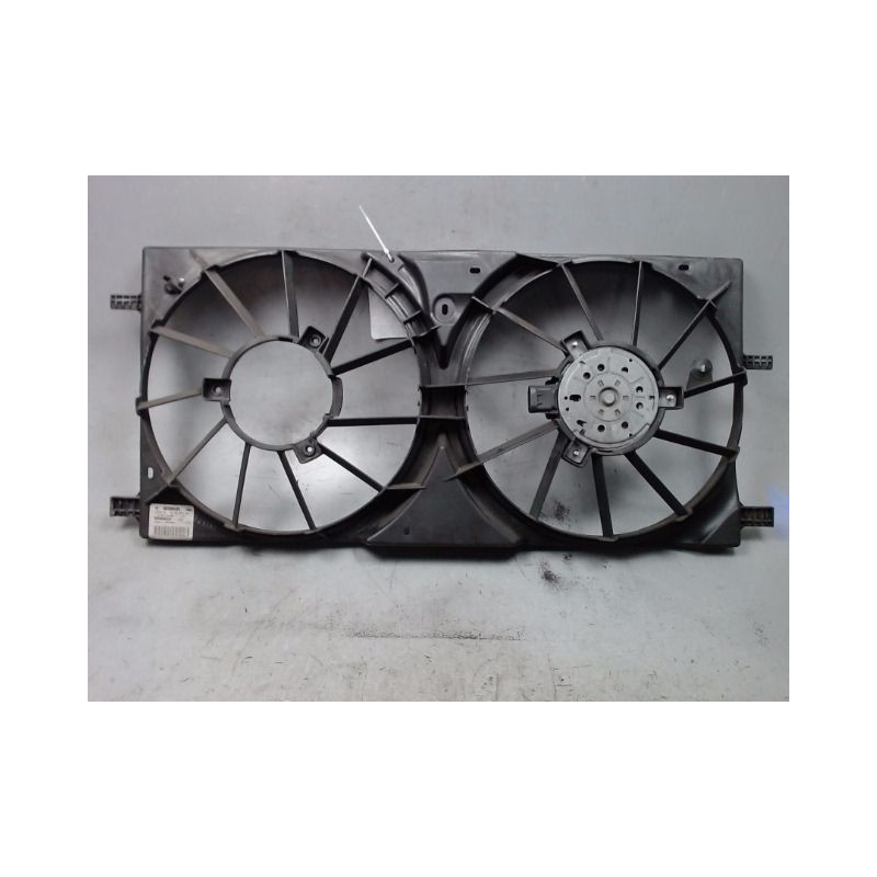 SUPPORT DE VENTILATEUR RENAULT LAGUNA