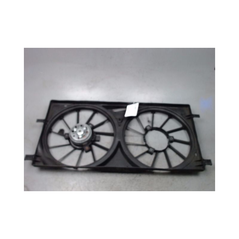 SUPPORT DE VENTILATEUR RENAULT LAGUNA