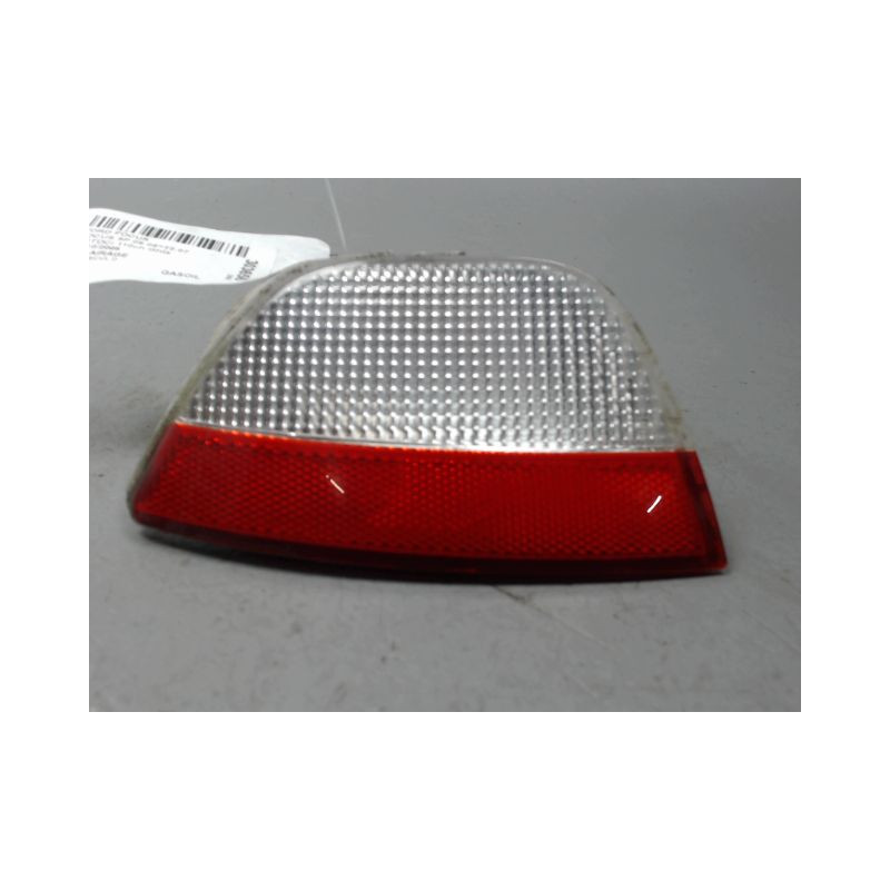 FEU RECUL DROIT FORD FOCUS 04-07