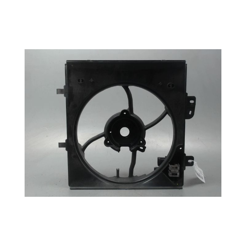 SUPPORT DE VENTILATEUR PEUGEOT 208