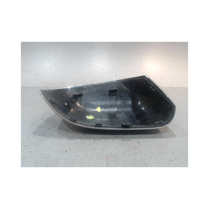 CARENAGE RETROVISEUR EXTERIEUR GAUCHE NISSAN MICRA
