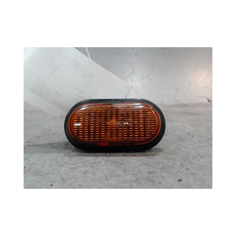 REPETITEUR AILE GAUCHE RENAULT TWINGO
