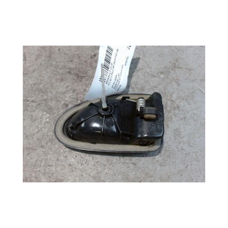 POIGNEE INTERIEURE PORTE ARRIERE GAUCHE RENAULT CLIO II PH.2 01-06