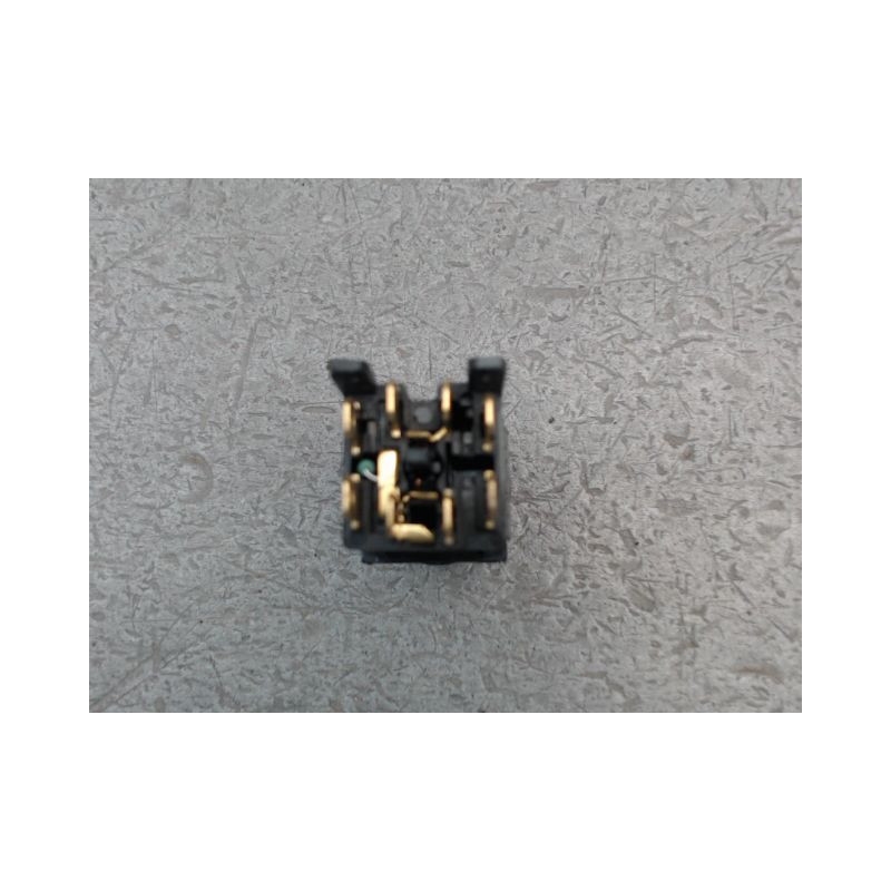 BOUTON DE WARNING PEUGEOT 306