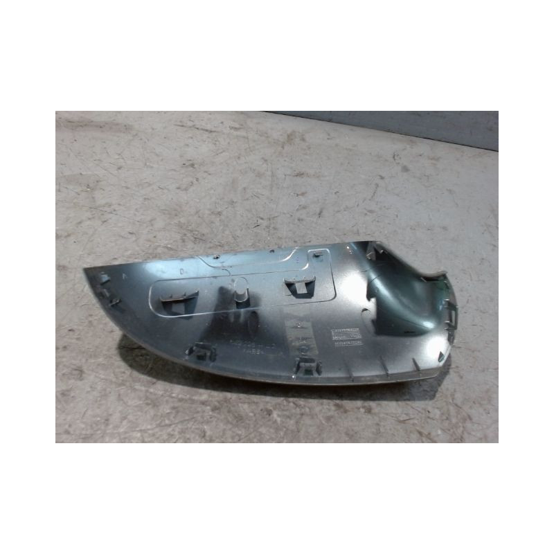 CARENAGE RETROVISEUR EXTERIEUR GAUCHE OPEL ASTRA 2004-