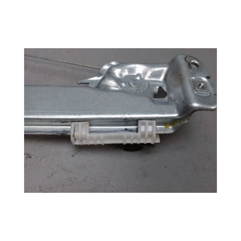 MECANISME LEVE-GLACE ARRIERE DROIT RENAULT CLIO