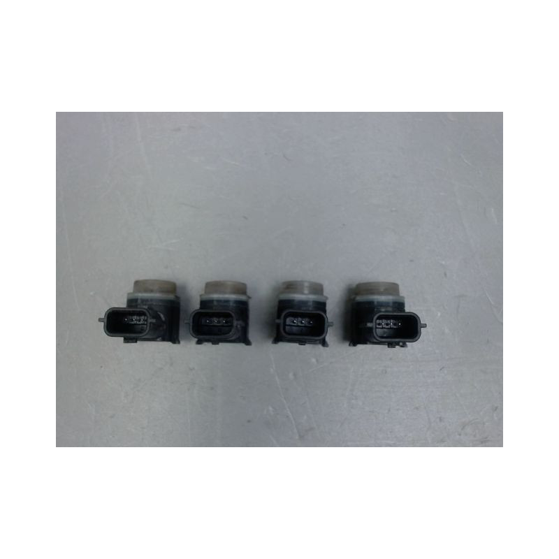 CAPTEUR AIDE STATIONNEMENT ARRIERE RENAULT CAPTUR PHASE 1 DIESEL